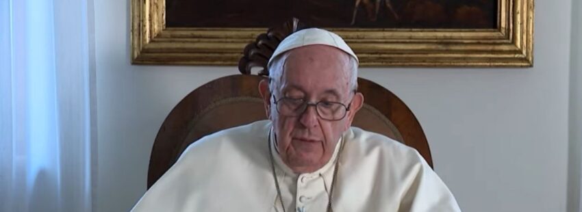 Francisco clama en el Vídeo del Papa de septiembre contra la indeferencia ante quienes duermen en la calle